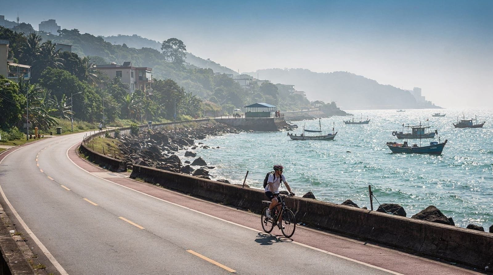 Zhuhai travel guide: beaches, islands, and the HZMB gateway